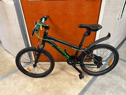 White 20" 6V Shimano